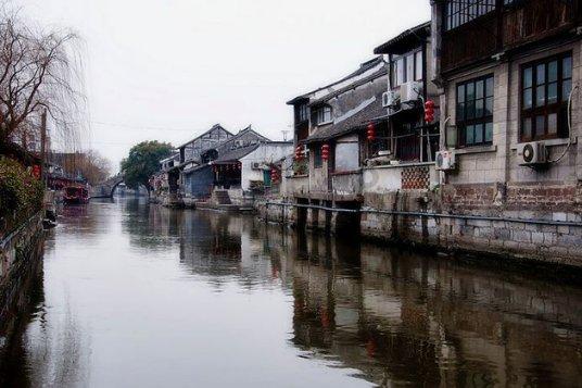 河北高碑店:普法宣传进集市 筑牢安全“防火墙”
